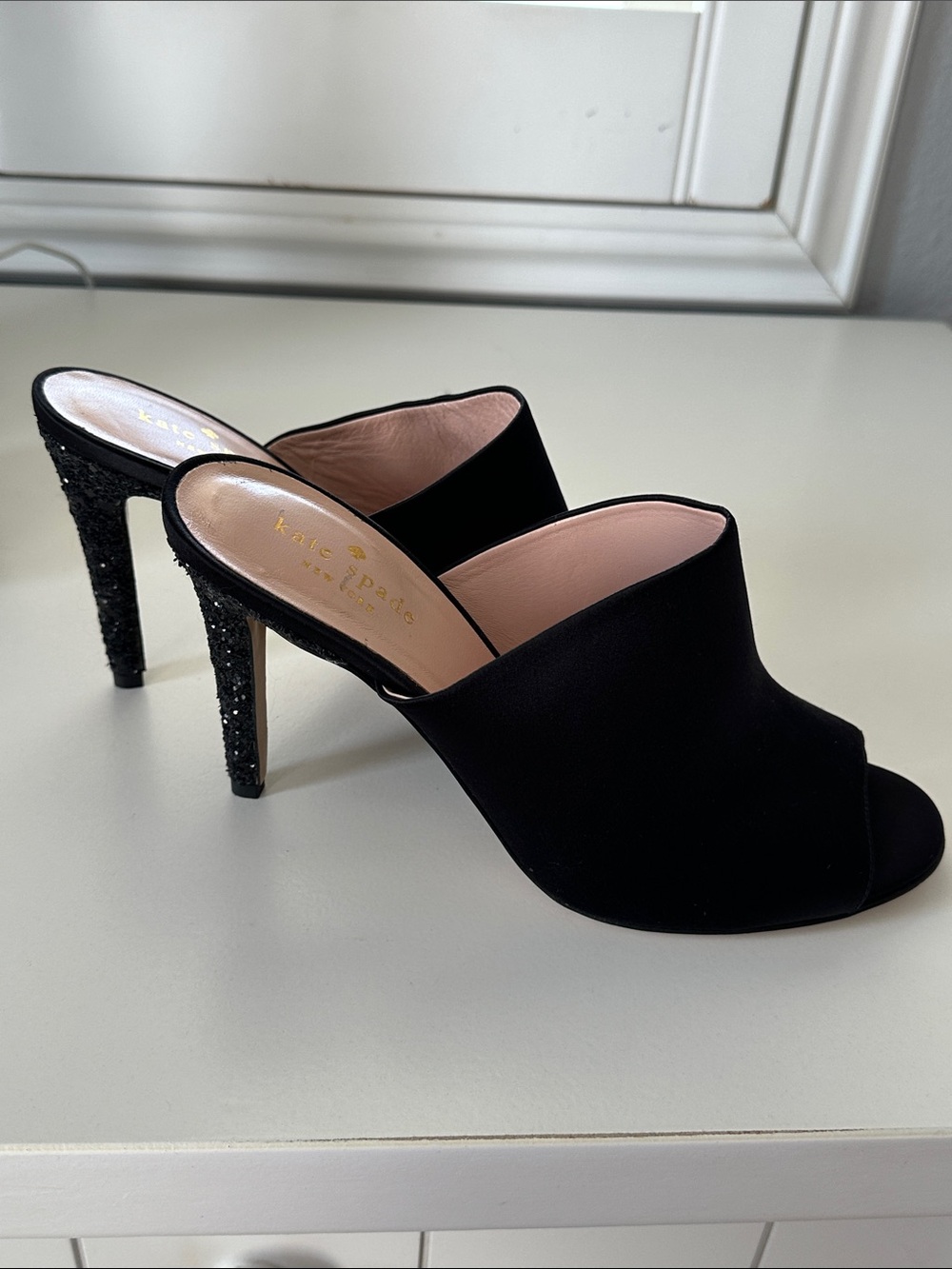 New Kate Spade Black Open-Toe Mule Heels with Glitter Stiletto. Size 8B.